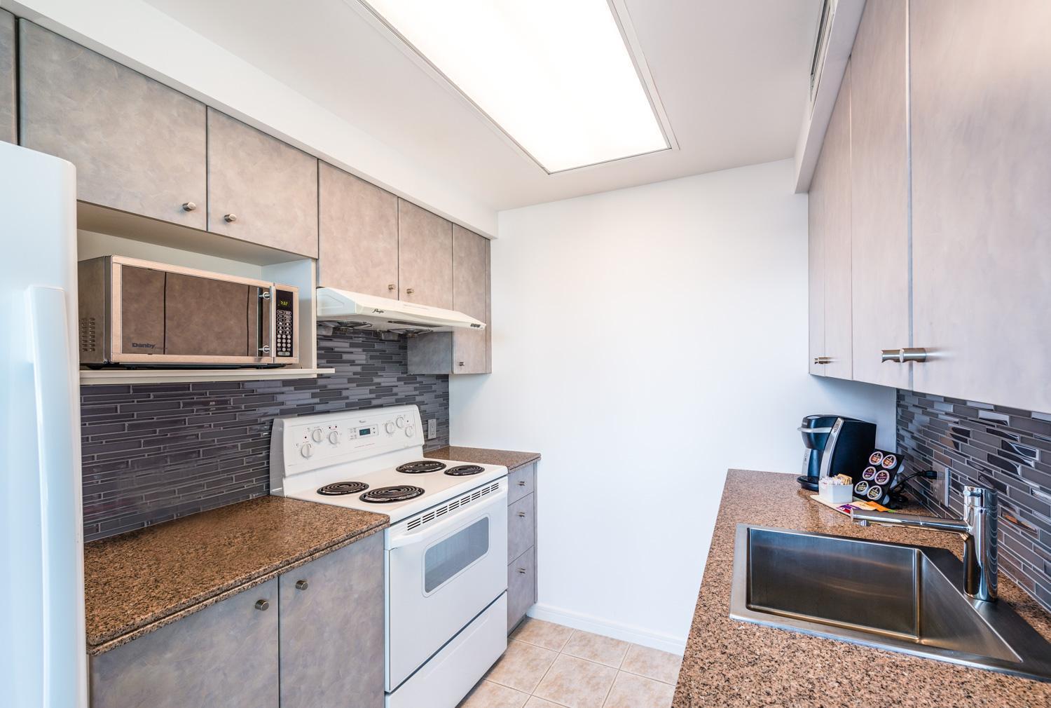 One-Bedroom Twin Suite