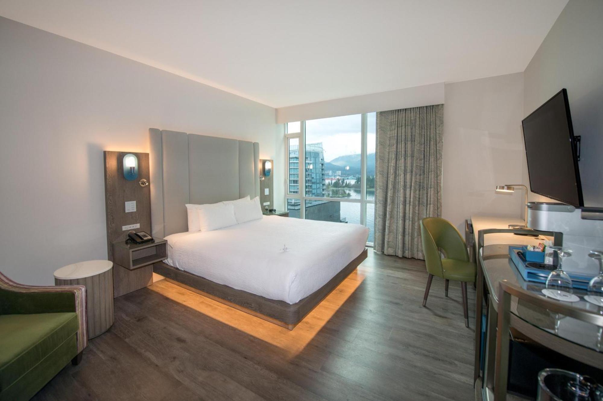 Coast Premium King Room with View,1758308019:JPEG