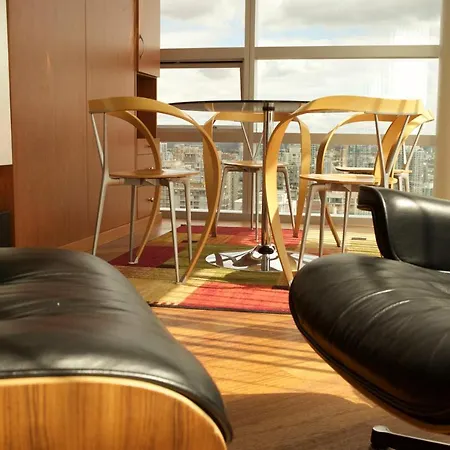 Your Alternative To A Five Star Hotel - Premium Location-2
